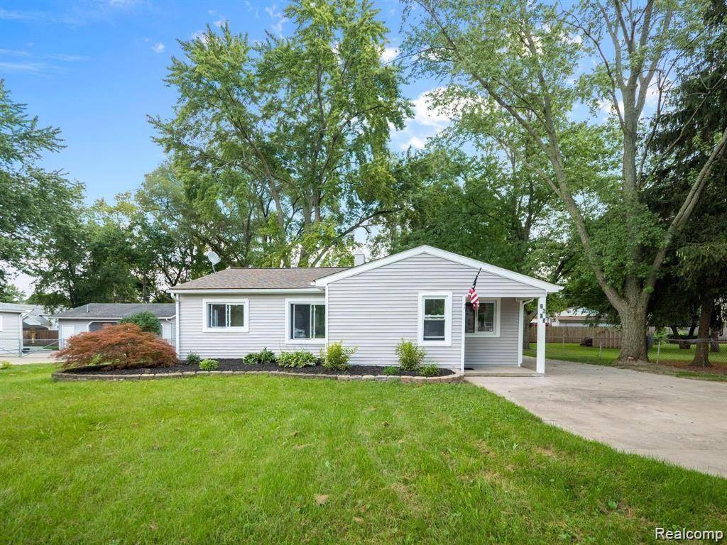 Rochester Hills, MI 48307,2603 EMMONS Avenue