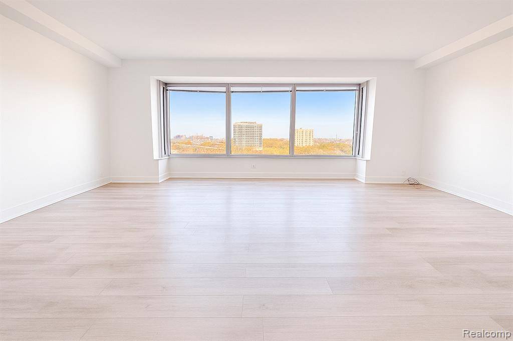 Detroit, MI 48207,1300 E LAFAYETTE Street 1209