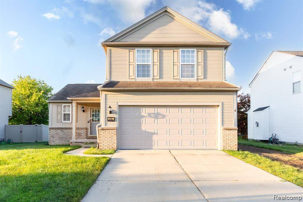 Troy, MI 48084,255 FORTHTON Drive