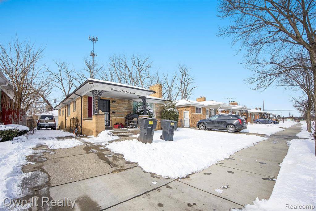 Detroit, MI 48234,19645 ALGONAC Street