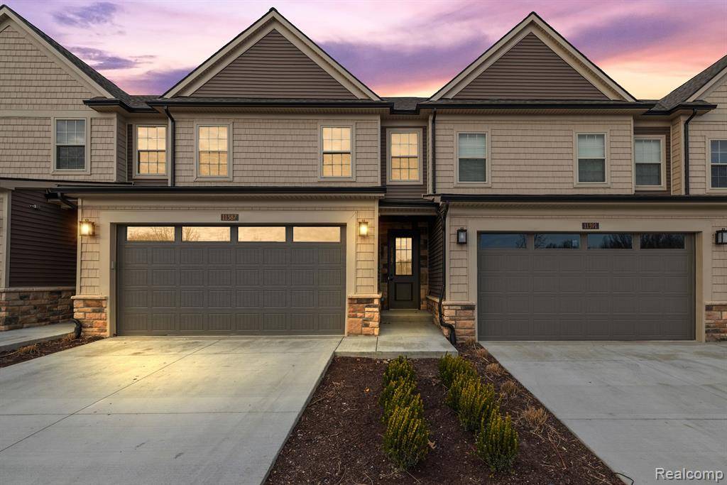 Green Oak Twp, MI 48116,11392 Iziks Way 13