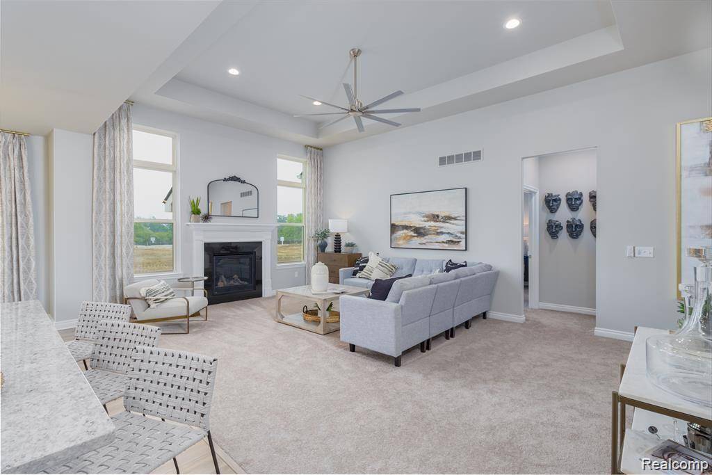 Brighton Twp, MI 48114,3885 Chatham Place 102