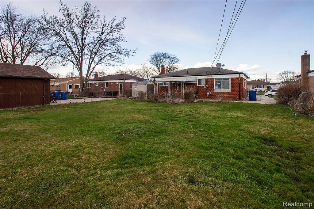Warren, MI 48092,32519 REVERE Drive