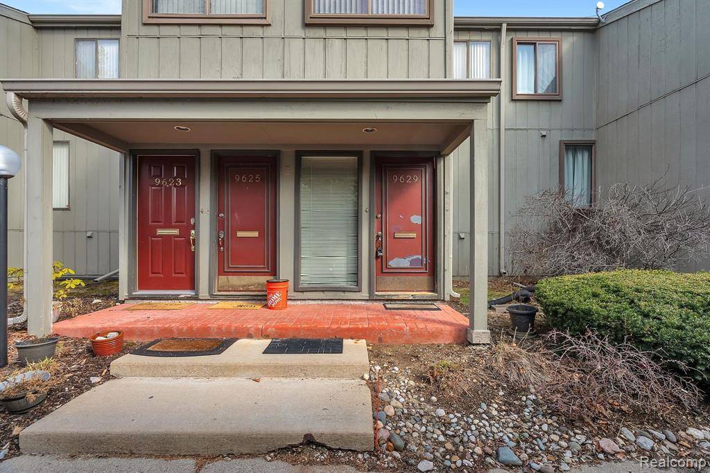 Ypsilanti Twp, MI 48197,9629 HARBOUR COVE