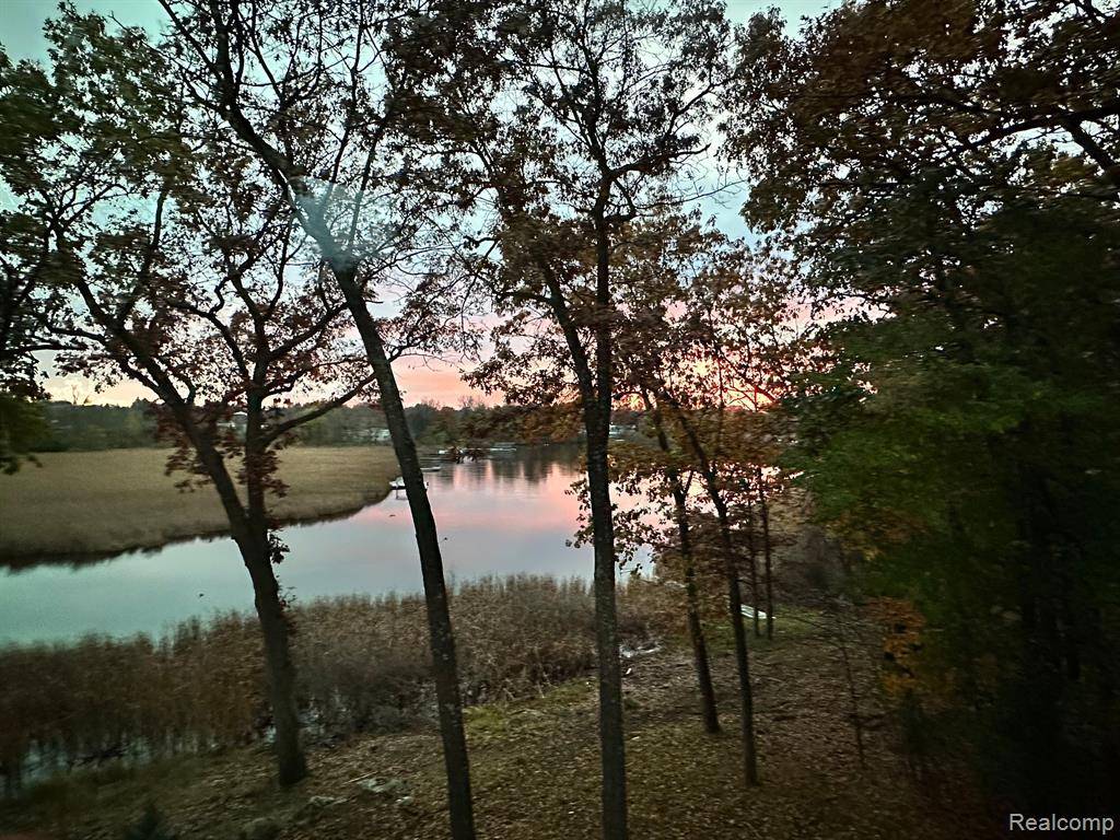 Bloomfield Twp, MI 48302,1723 HERON RIDGE Drive