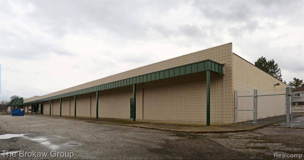 Bridgeport Twp, MI 48601,5446 DIXIE Highway