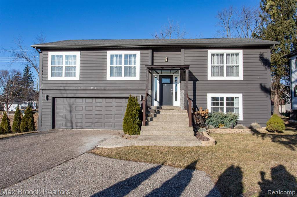 Rochester Hills, MI 48309,3918 CROOKS Road