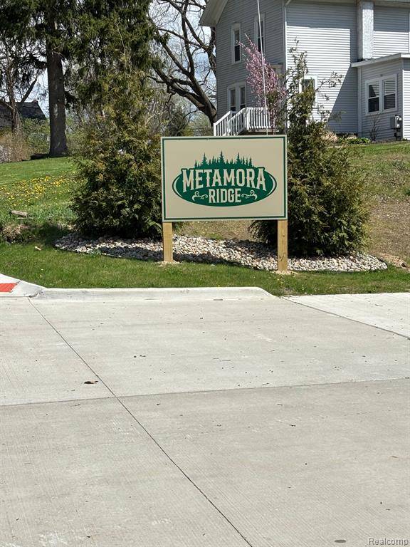 Metamora Vlg, MI 48455,4020 Metamora Ridge