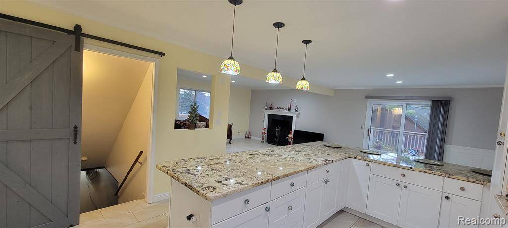Waterford Twp, MI 48329,2740 N LAKE ANGELUS Road