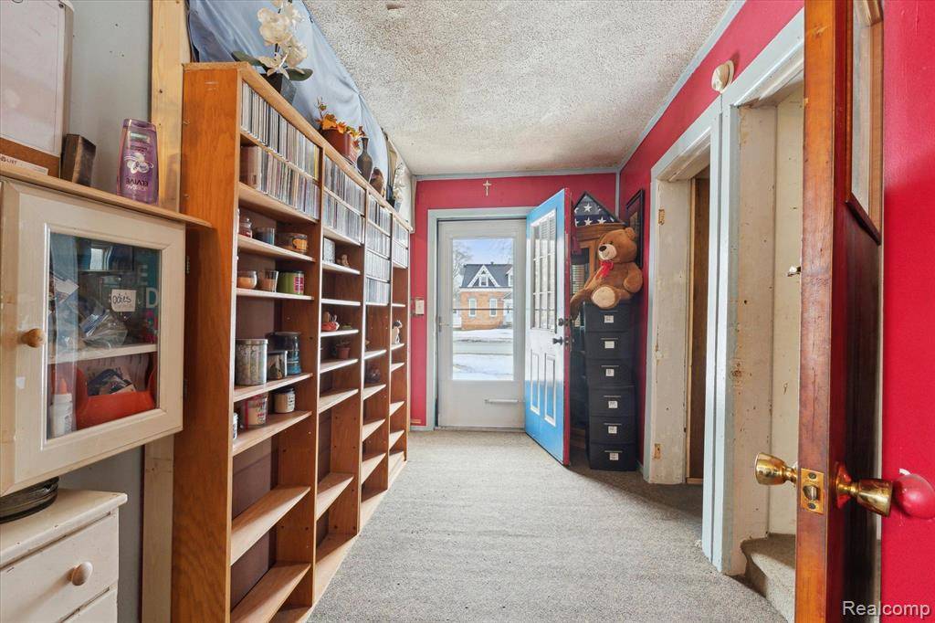 Cass City Vlg, MI 48726,4242 SEEGER Street