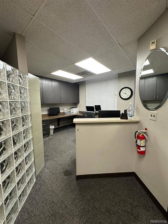 Livonia, MI 48154,16312 MIDDLEBELT Road