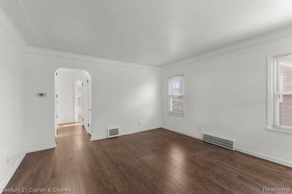 Allen Park, MI 48101,14636 HANOVER Avenue