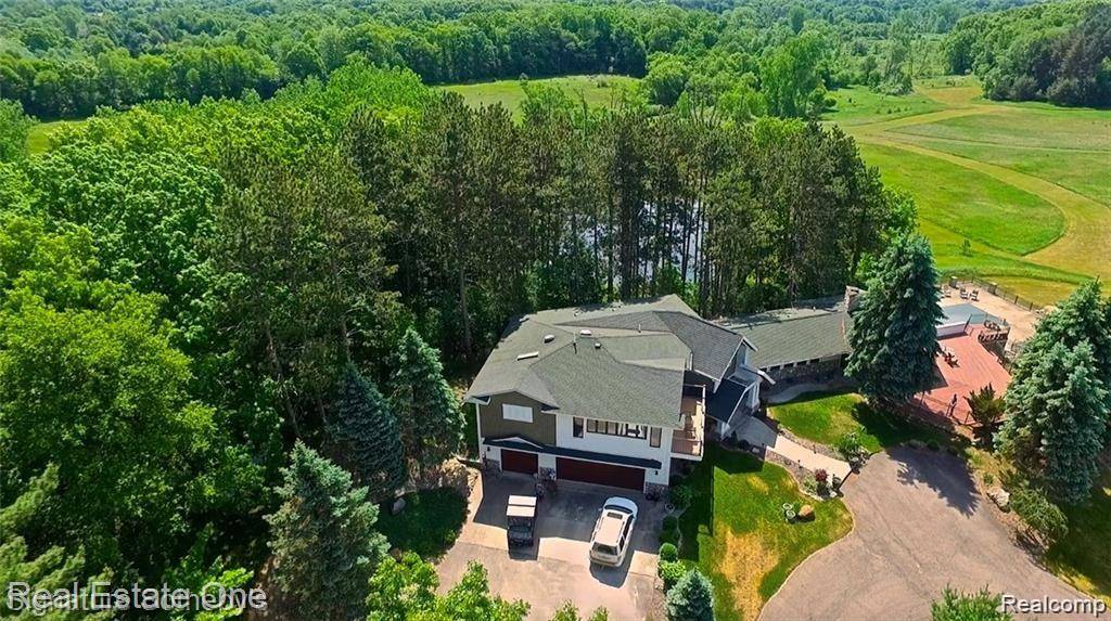 Oceola Twp, MI 48855,Address not disclosed