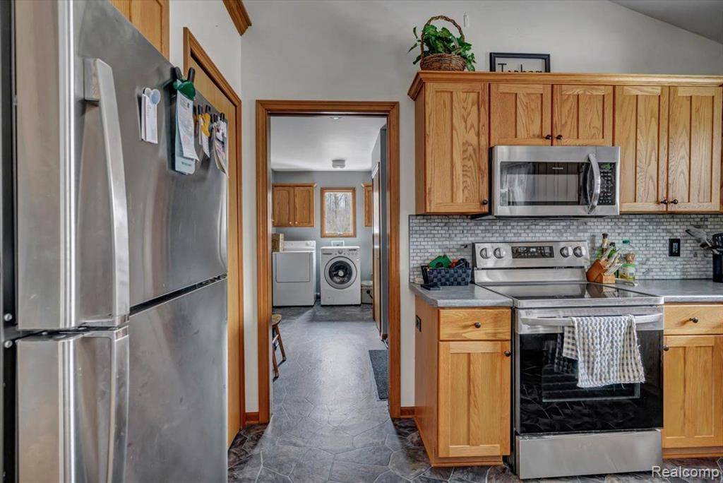 Dayton Twp, MI 48744,2509 E BLACKMORE Road