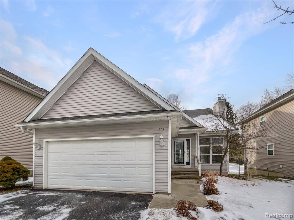 Auburn Hills, MI 48326,307 ALPEANA Street