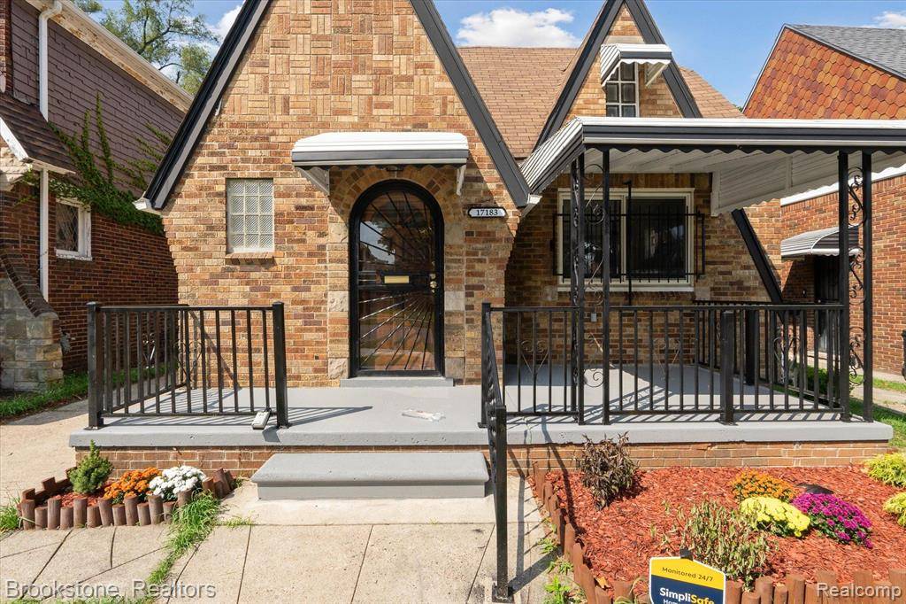 Detroit, MI 48221,17183 WASHBURN Street