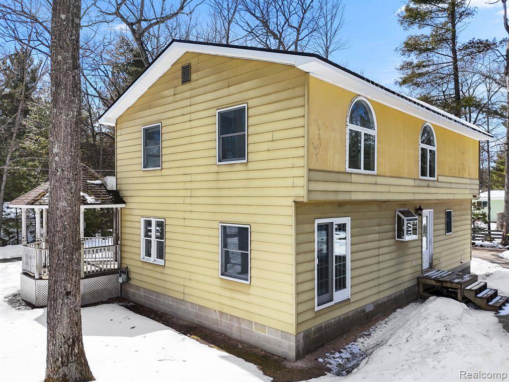 Lyon Twp, MI 48653,224 ELM Avenue