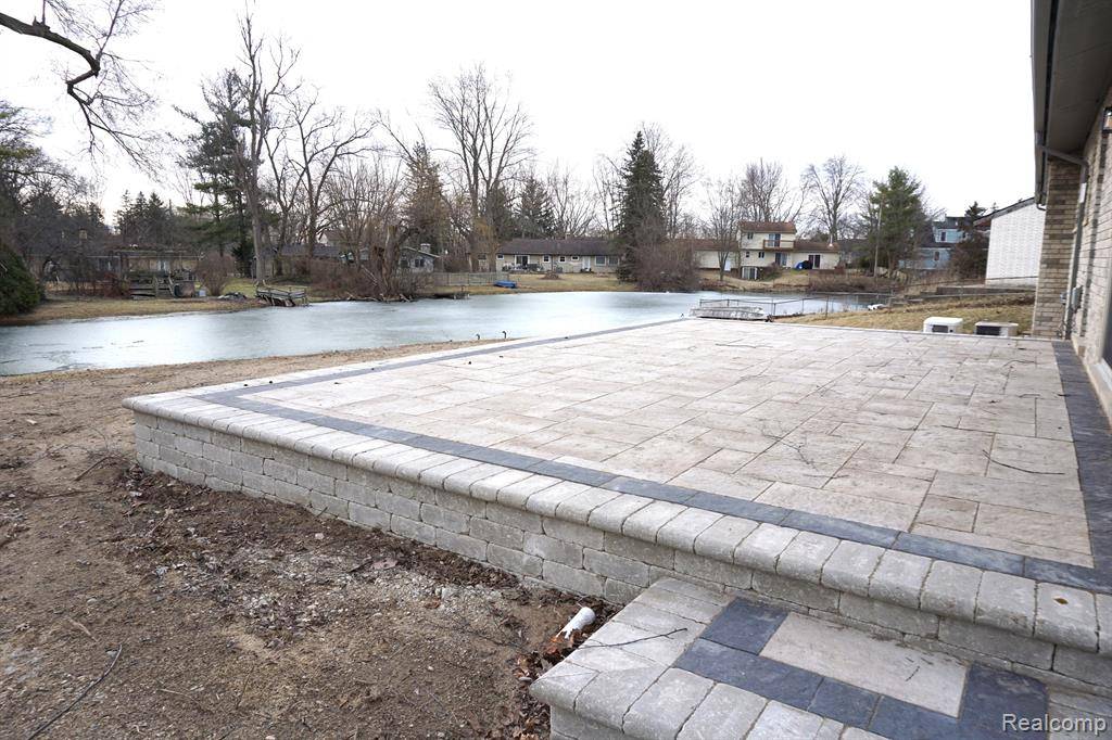 Washington Twp, MI 48094,60938 LAKE EDGE