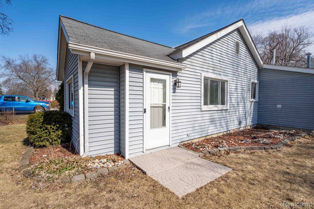 Rochester Hills, MI 48307,2915 FRANKSON Avenue