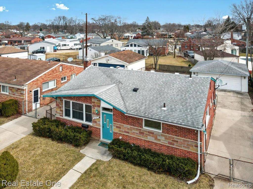 Westland, MI 48185,8516 N FARMINGTON Road