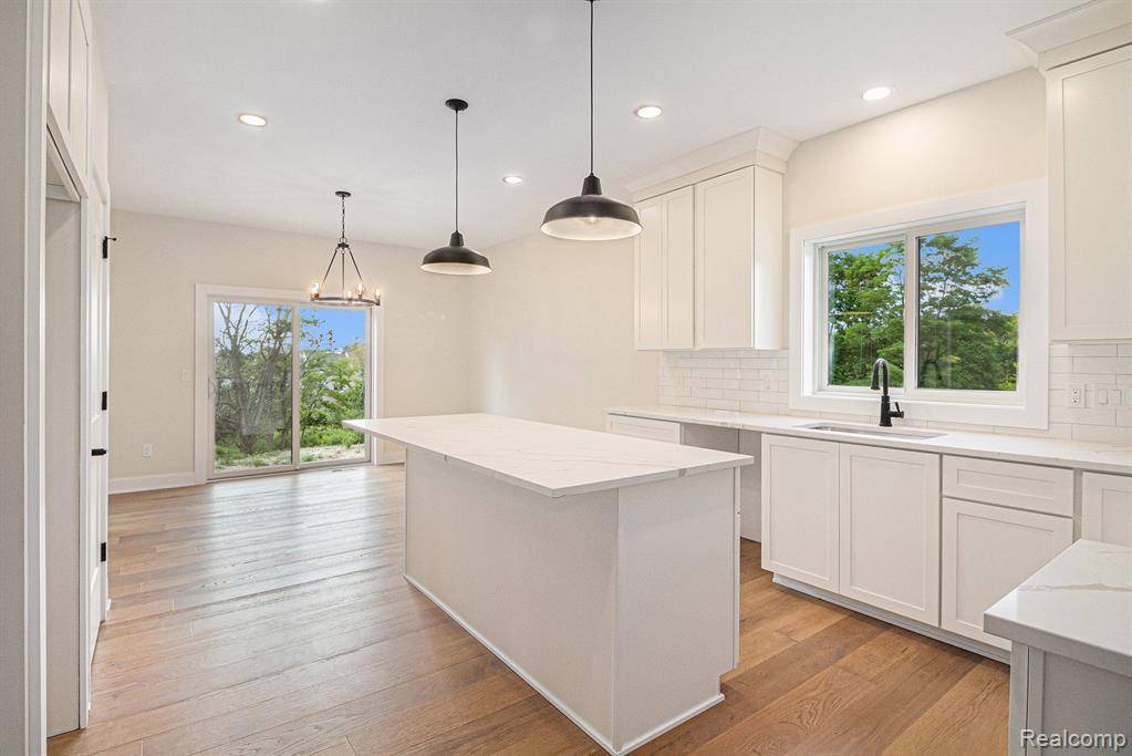 Howell, MI 48843,1615 FRECH Lane