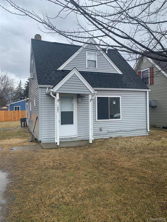 Burton, MI 48529,1507 E MCLEAN Avenue