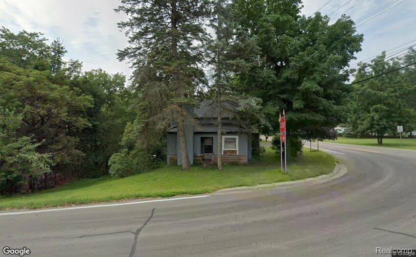 Highland Twp, MI 48357,4932 N MILFORD Road