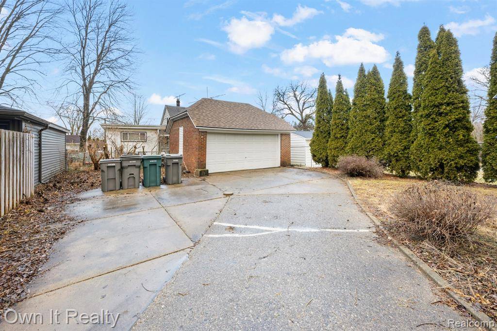 Dearborn, MI 48124,2412 Cornell Street