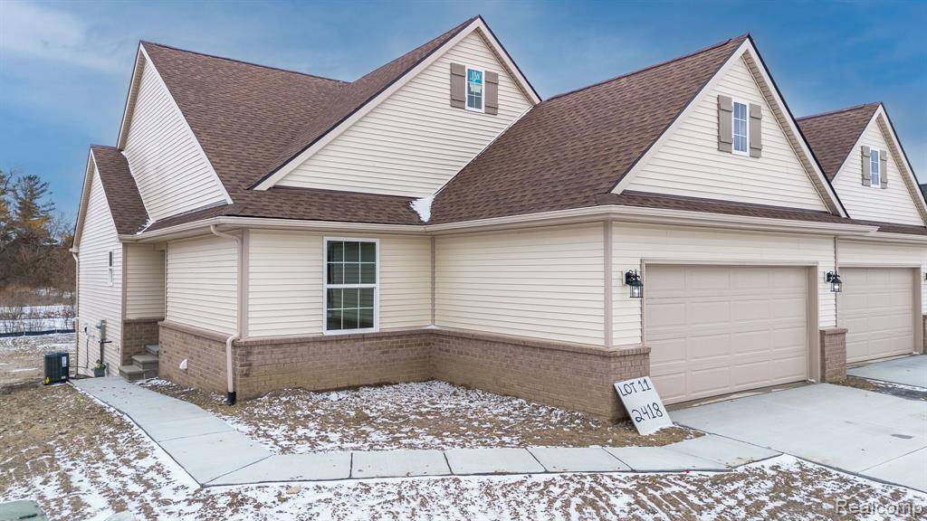 Davison, MI 48423,2418 Waterford Way