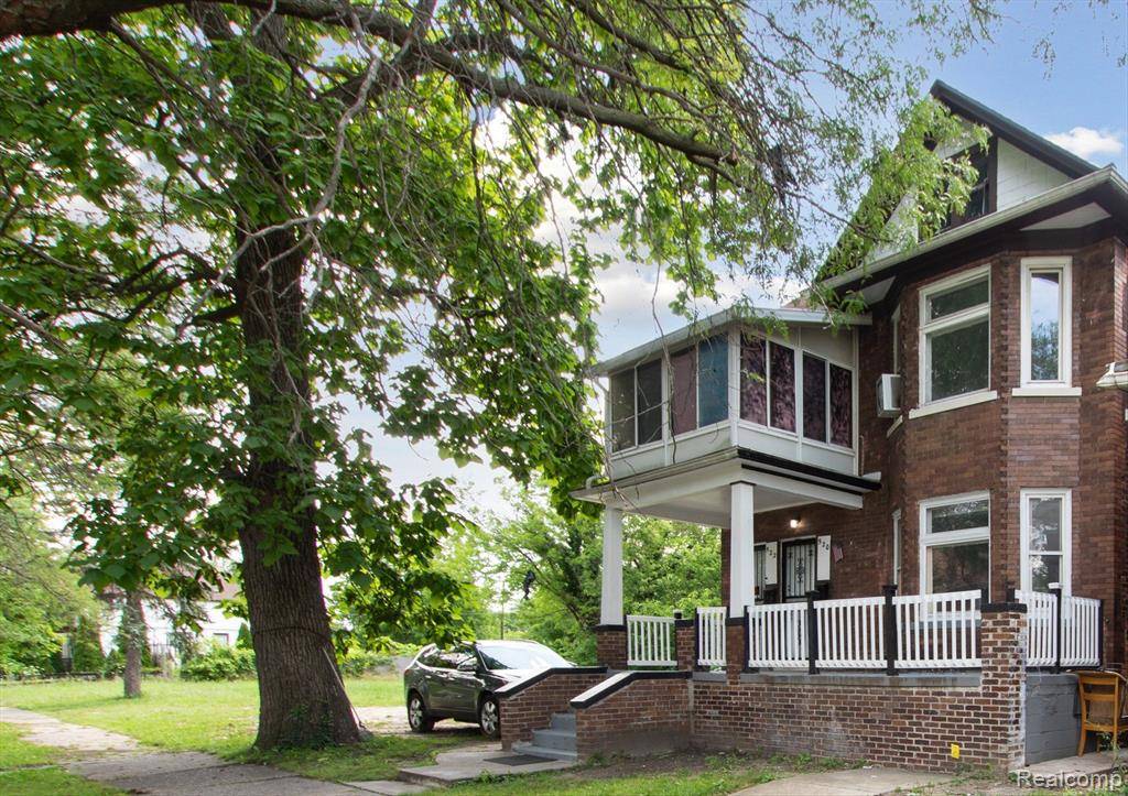 Detroit, MI 48202,520 ENGLEWOOD Street