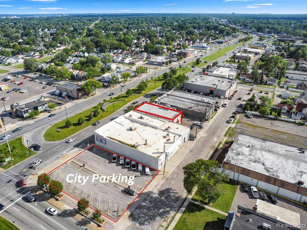 Lincoln Park, MI 48146,2070 FORT Street