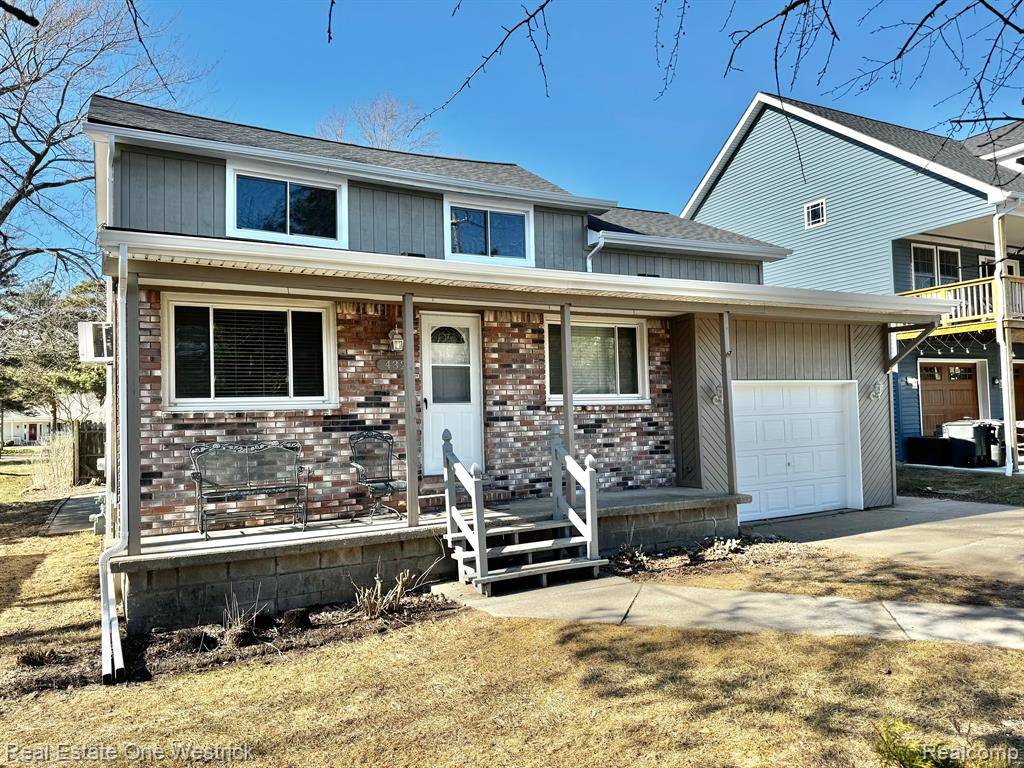 Algonac, MI 48001,432 Edgewater Drive