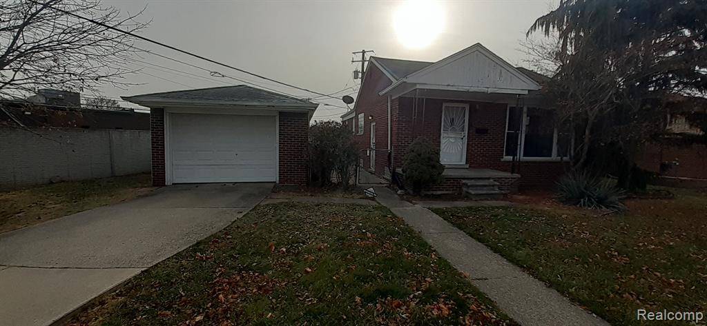 Eastpointe, MI 48021,18070 PROSPER Avenue