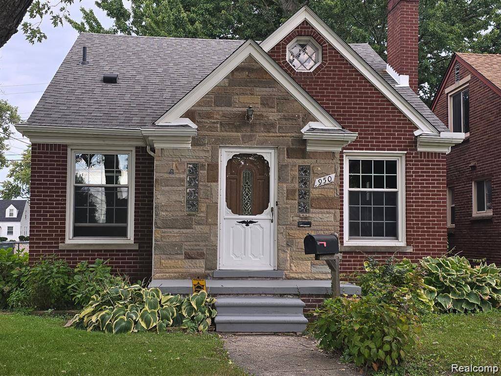 Dearborn, MI 48128,950 N YORK Street