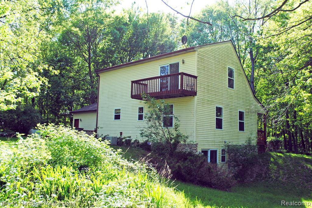 Putnam Twp, MI 48169,6637 CEDAR LAKE Road