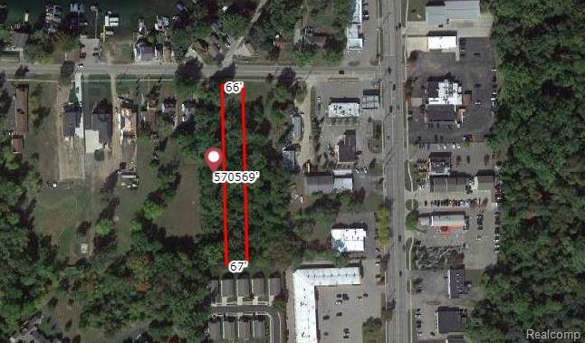 Fenton, MI 48430,2045 S LONG LAKE Road
