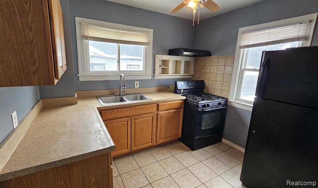 Saginaw, MI 48601,3407 FULTON Street