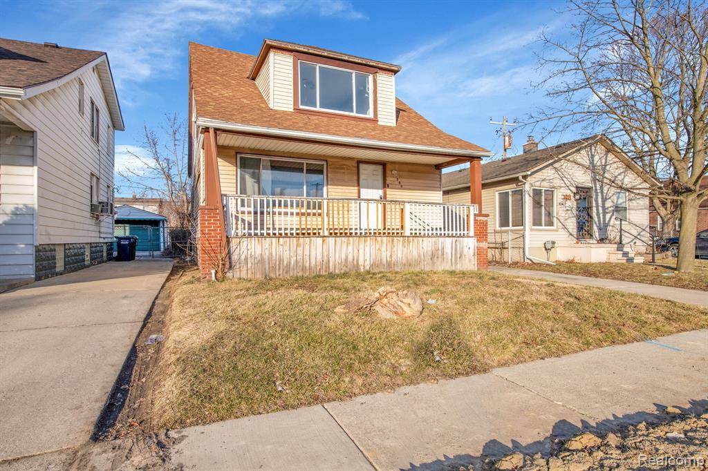 Lincoln Park, MI 48146,1380 COLLEGE Avenue