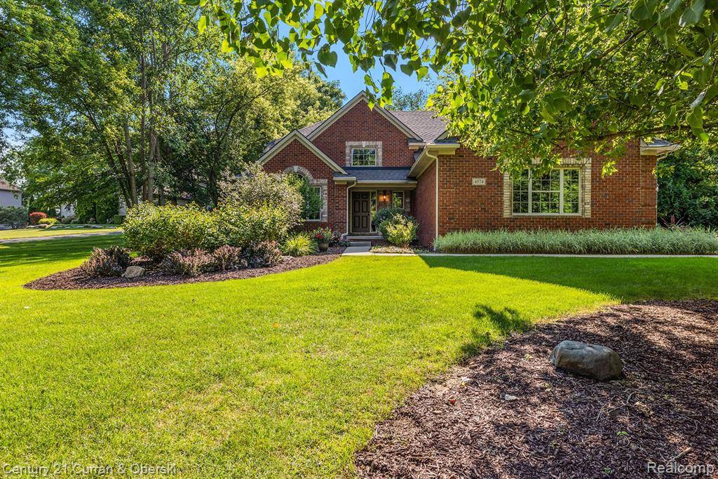 Genoa Twp, MI 48116,4574 CLIFFORD Road