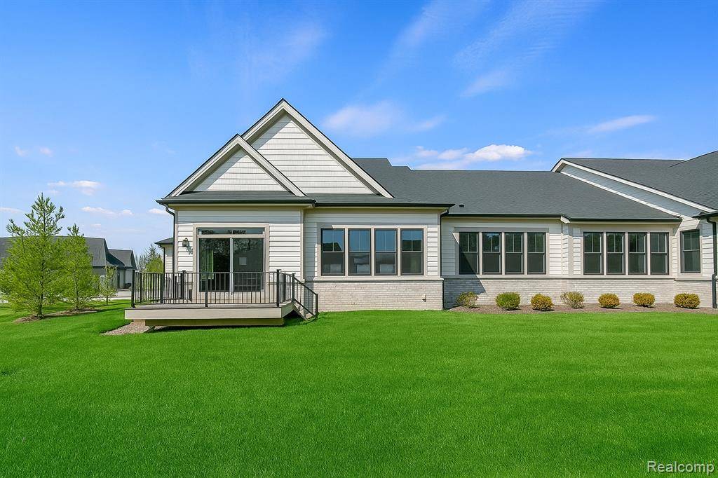 Rochester Hills, MI 48309,3077 CLARET Lane