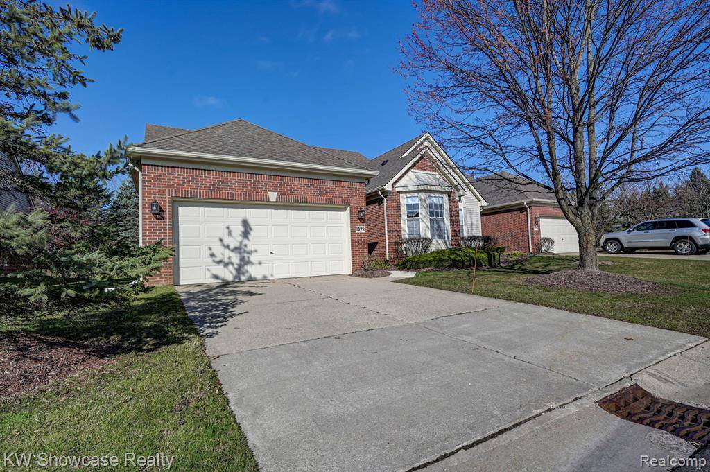 Commerce Twp, MI 48390,1074 ANDOVER Circle