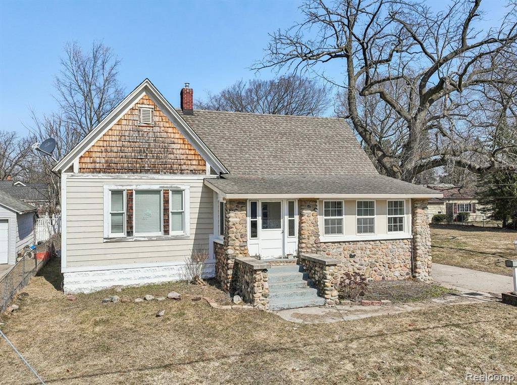 Holly Vlg, MI 48442,503 ELM Street