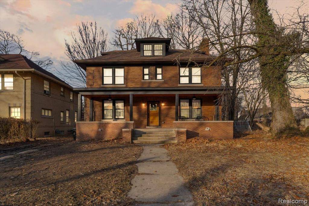 Detroit, MI 48214,3457 IROQUOIS Street