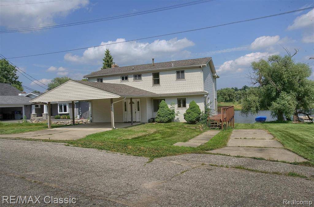Brighton Twp, MI 48114,2841 CORAL Way