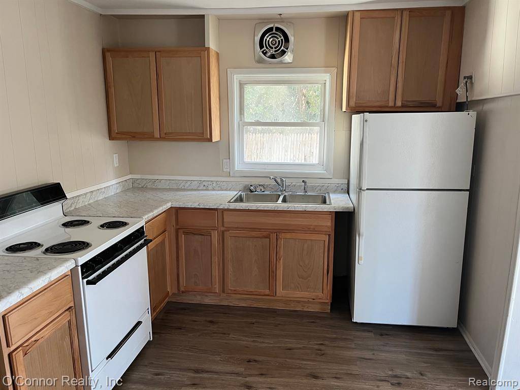 Port Huron Twp, MI 48060,2519 BANCROFT Street