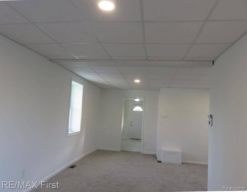 Roseville, MI 48066,25271 Ford Street