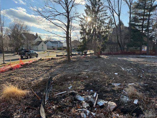 West Bloomfield Twp, MI 48323,6586 TORYBROOKE Circle