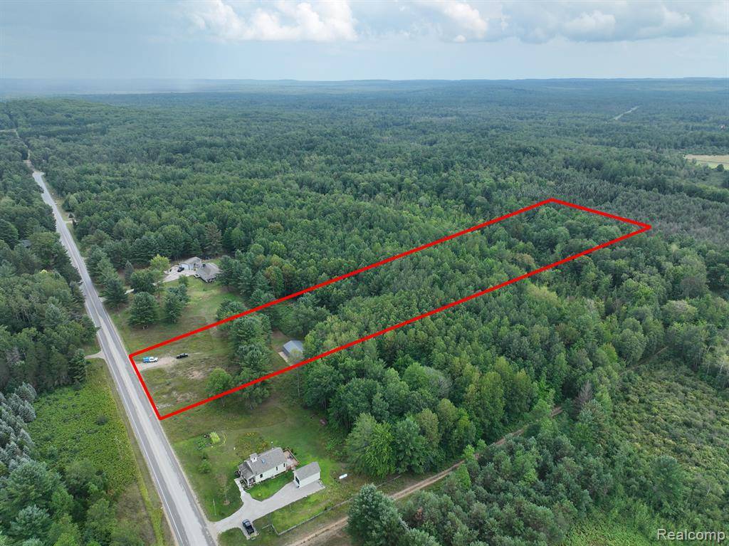 Garfield Twp, MI 49633,433 LUND Road SW