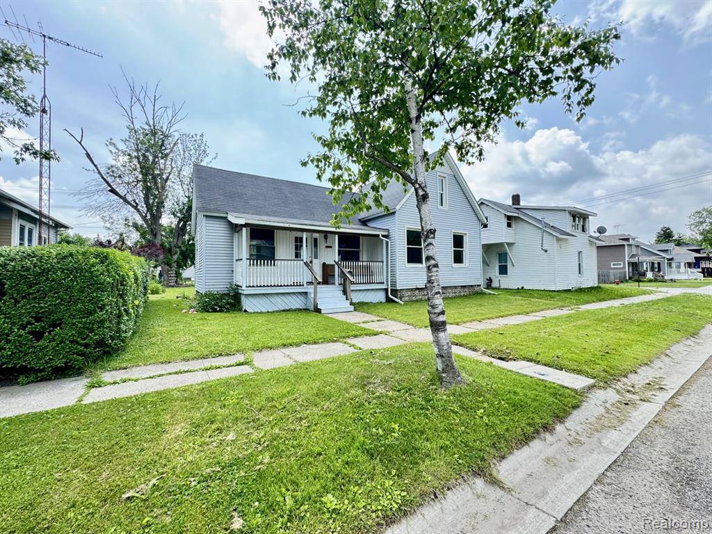 Port Huron, MI 48060,1128 WHITE Street
