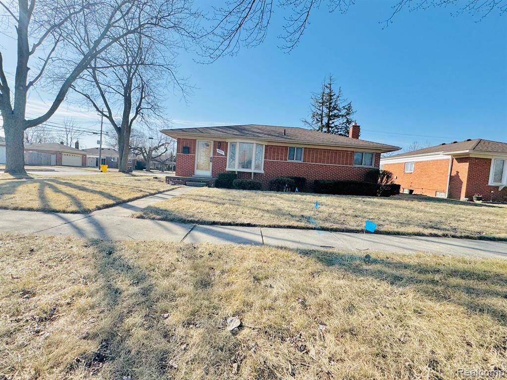 Westland, MI 48186,30015 MATTHEW Street